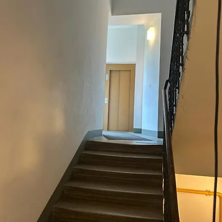 Moderne & Zentrale Citywohnung Nahe Stadthalle, Messe & Sportpark