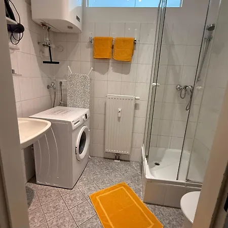Zentrale Citywohnung, 5 Minuten Zur Stadthalle, Messe & Sportpark Lejlighed