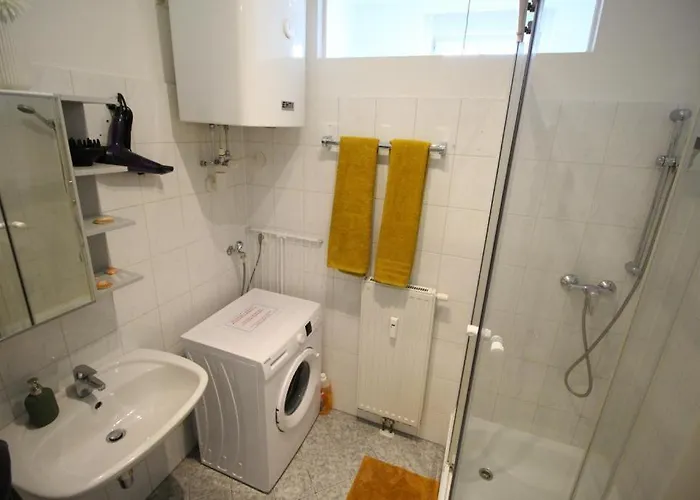 Zentrale Citywohnung, 5 Minuten Zur Stadthalle, Messe & Sportpark 公寓